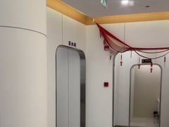 -皓齿连锁·雅贝健口腔·种植·矫正中心(虹口曲阳路店)