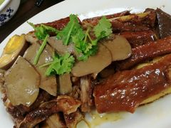 -胶己人餐馆(珠江路美食街店)