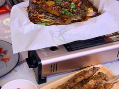 -钳小柒·小龙虾蓝龙王烧烤夜宵(长寿路店)