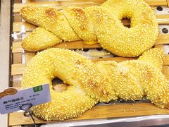 -奈雪的茶(百盛店)