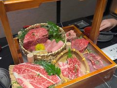 -山川小町·极番烧肉(新地假日广场店)