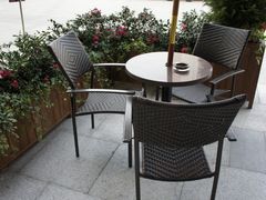 -Gloria Jean's Coffees