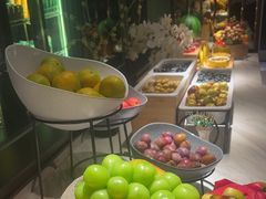 -浅深(世茂滨江精品店)