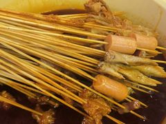 -拈签一笑黄牛肉辣卤串串