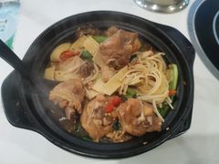 -峰味香.酱香米线.黄焖鸡(定西路店)
