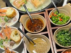 -大良毋米粥 · 粥底火锅(岭南天地店)