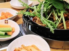 -喇喇排骨火锅·传统韩式脊骨汤(望京西园总店)