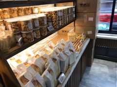 面包甜点陈列柜-幸福西饼面包茶饮(车公庙店)