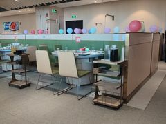 -海底捞火锅(新松江路生日主题店)
