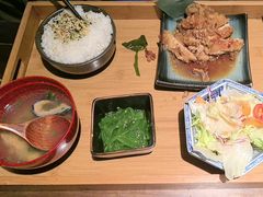 -一豚轩·烧鸟·豚骨拉面(五四路店)