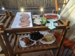 -二荆条·蜀鲜汇城市森林火锅