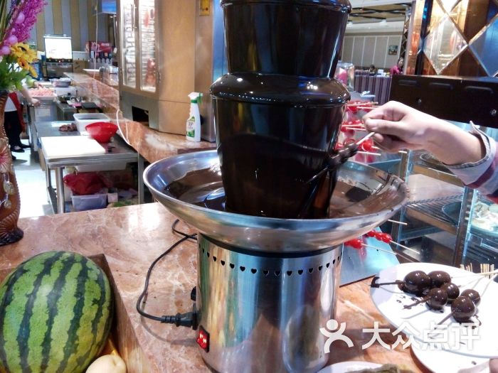 圣鲸烤肉海鲜牛排自助的点评