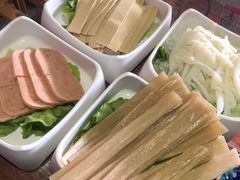 -龙虾风暴(松江店)