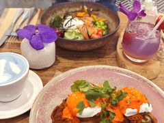 snow&nbsp;white-FLOVIE FLORIST CAFE