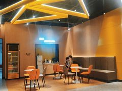 -贝菲特游泳健身(徐泾店)