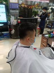 -阿兵荣辉美容理发有限公司