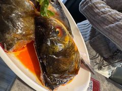 -忘情水鱼头·鲜鱼火锅(滨江中路店)