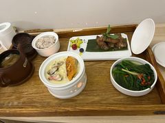 -雪梅月子中心(华侨城店)