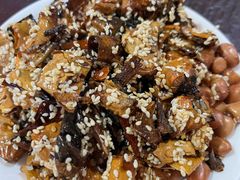 -金卯白肉罩火烧