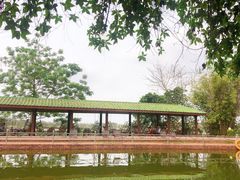 -侯臣咖啡文化村