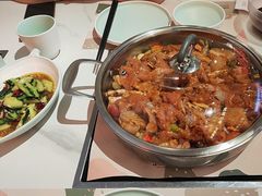 -黄记煌三汁焖锅(新佳丽江汉路店)