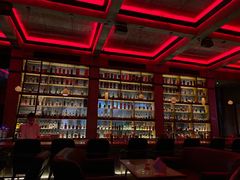 -饮湖威士忌鸡尾酒吧