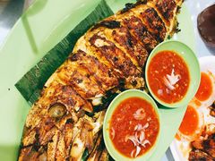 -明记烧鱼美味店