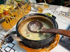 -云晓光头烧烤吧(德平路店)