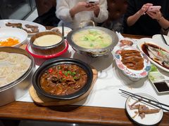-梅利汴京烤鸭•开封豫菜地标店(东大街店)
