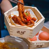 着实被他们家的菜品、茶点给诱惑到了，不仅味道好