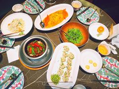 -海派悦庭·海胆烧麦·新融合菜(凯德广场店)