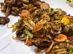 -小柒家第一锹东北菜(城关店)