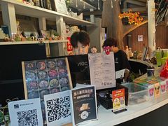 -暴风岛沉浸式体验馆(百联世纪店)