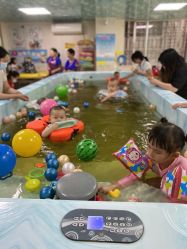 -小鸭先知婴儿游泳馆