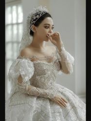 -Renee芮亦婚纱
