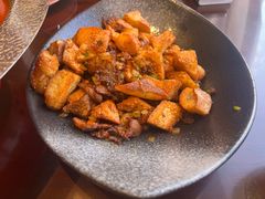 馕丁炒肉-那拉提之疆·新疆菜(美院店)