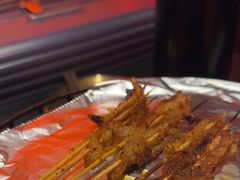 -何师烧烤Pro ·江湖川菜·小龙虾·精酿(太古里旗舰店)