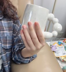 -爱美睫美甲会馆