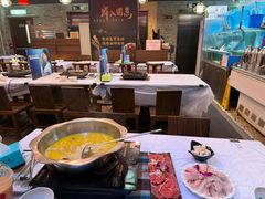 -鲜入围煮花胶鸡海鲜火锅