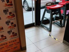 -麦当劳(王顶堤店)