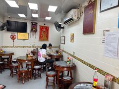 大堂-八珍·广式煎饺·广州老字号(北京路总店)