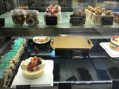 -Dough&Joe团憩(瑞虹天地月亮湾店)