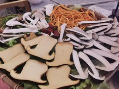 -阿婆情腊排骨火锅(金虹路店)