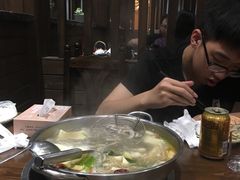 -乡土黄·鲜牛肉火锅·小龙虾(兴业街店)