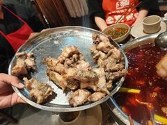 -肖肖酸萝卜鱼火锅(总店)