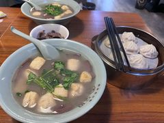 -金原鸭血粉丝汤·汤包·脆皮烤鸭(南京博物院店)