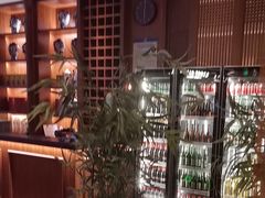 -八府香鸭·啫啫煲(华山路店)