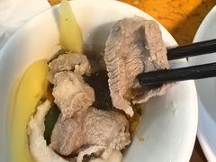 -华哥新鲜猪精品美食