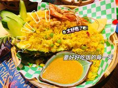 菠萝鲜虾炒饭-泰妃殿(武汉首店)