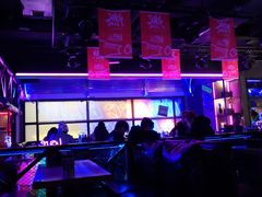 -UP嘻哈酒吧(粉巢店)